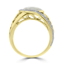 14K Yellow Gold & Gold Quartz Ring 2.45cts and Diamond 0.31ct TDW (SI1-VS, G-H) Ring