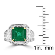 14K Two tone Emerald 3.70cts and Diamond 1.00cts Ring
