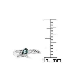 18K White Gold 1/4ct Oval-cut Brazilian Alexandrite and Diamond Ring (G-H, SI1-SI2) by La Vita Vital