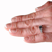 18k White Gold Brazilian Alexandrite and 5/8ct TDW Diamond (SI1-VS, G-H) Ring by La Vita Vital