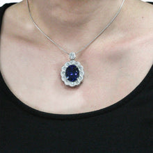 18K White Gold Tanzanite 26.68cts and Diamond (VS1-VS2, G-H) Pendant